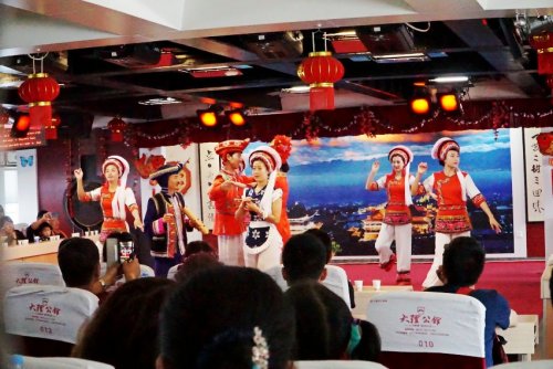 DSC01940_conew1.jpg